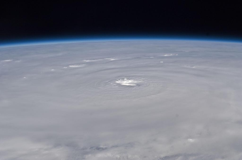 Illustration for article titled Why Can't We Stop a Hurricane Before It Hits Us?
